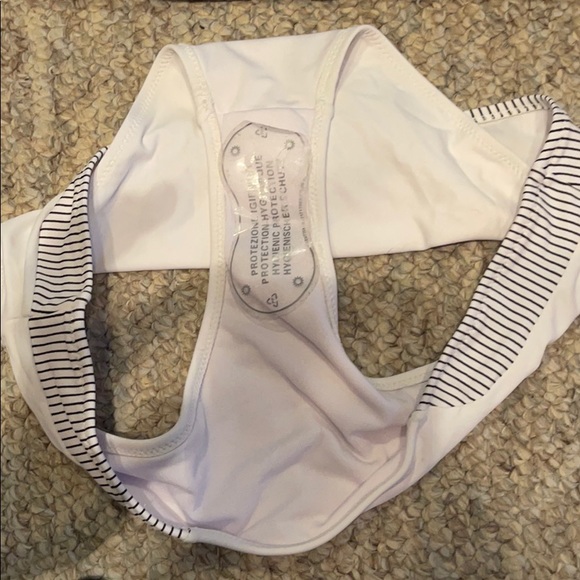 CUP SHE BATHING SUIT - Picture 2 of 3